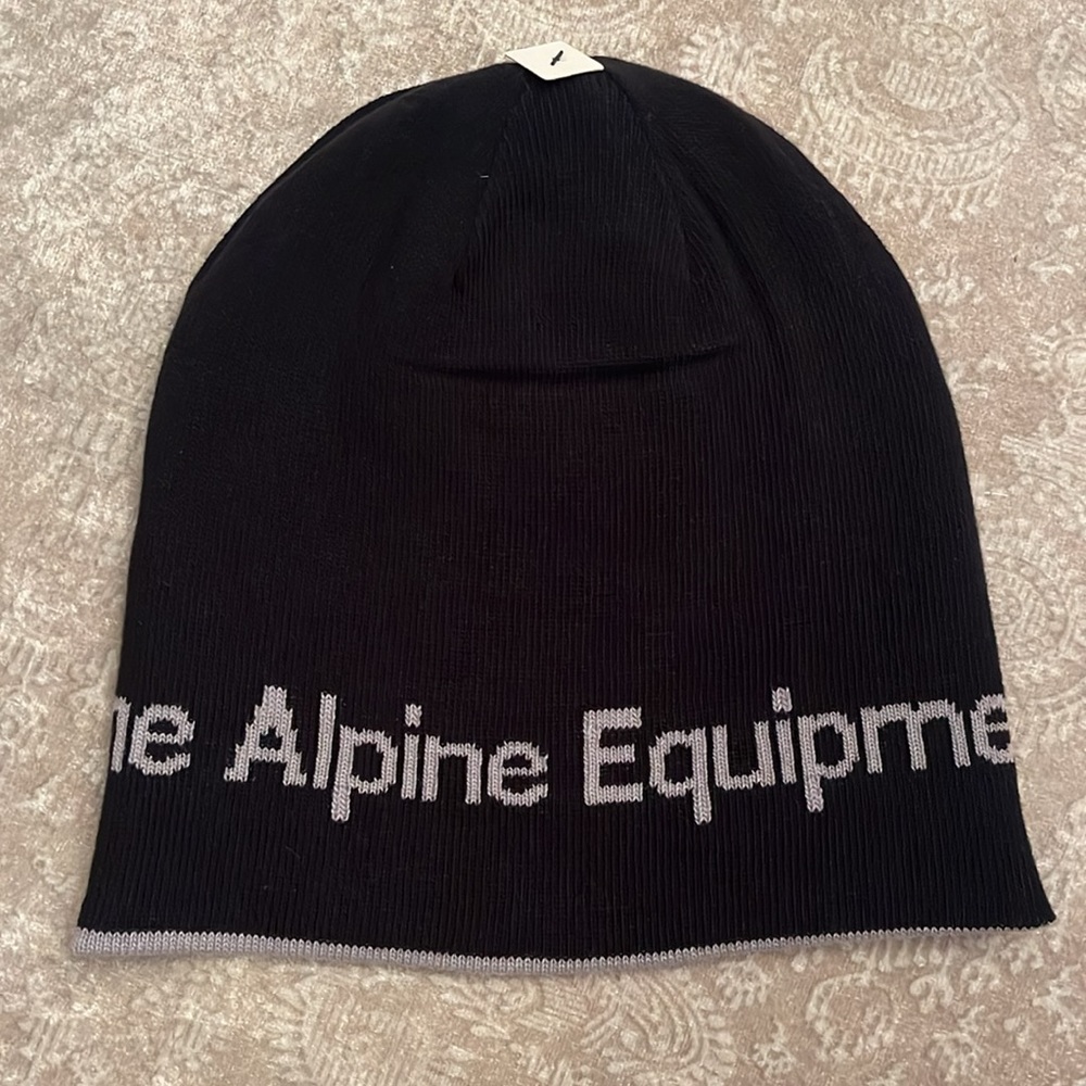 Brand New The North Face Gray & Black Reversible Highline Knit Beanie Winter Hat - Picture 6 of 11